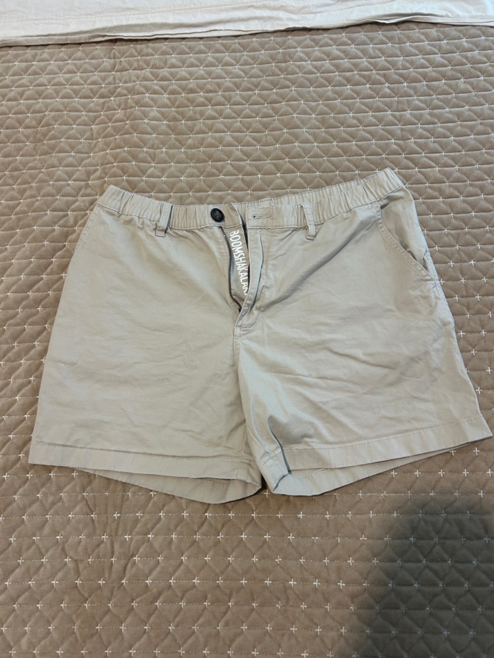 chubbies Men’s BeigeShorts